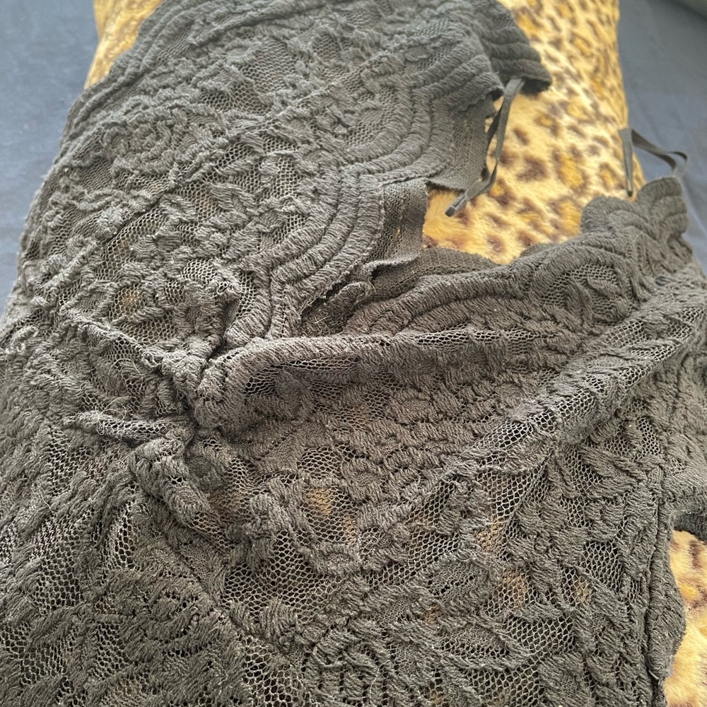 Lace top - Picture 2 of 4